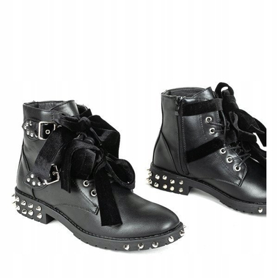 Black women's studded baggers - Footwear