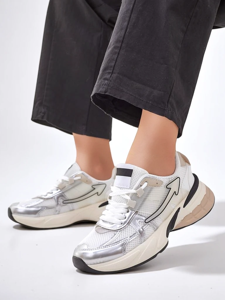 Royalfashion Women's Sports Sneakers on a thicker sole Beysa