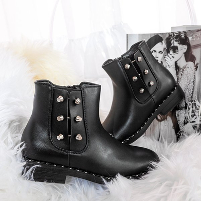 Black boots with metallic accents Waldi - Footwear