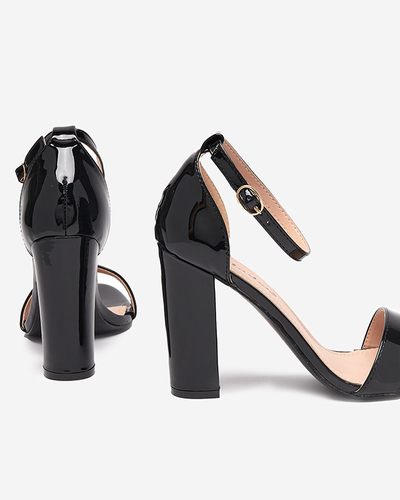 Black women's sandals on a higher post Rosdoo- Footwear