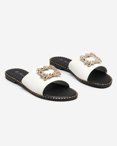 OUTLET Elegant white women's slippers with golden decoration Meriso - Footwear