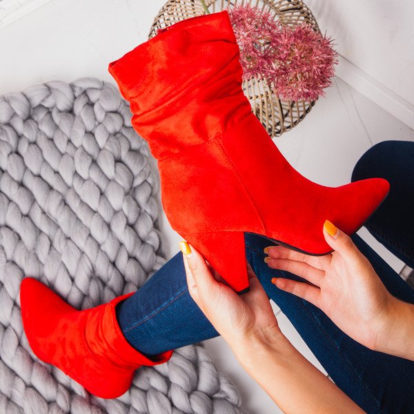 Czerwone botki na trójkątnym obcasie Jasen - Obuwie