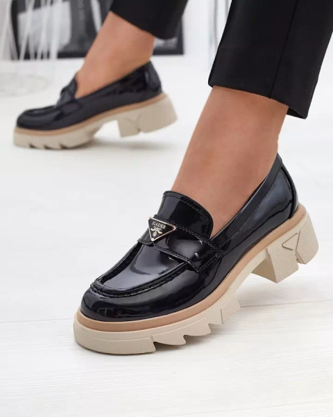 Lakēti sieviešu melni mokasīni ar rotājumiem Sarix - Apavi