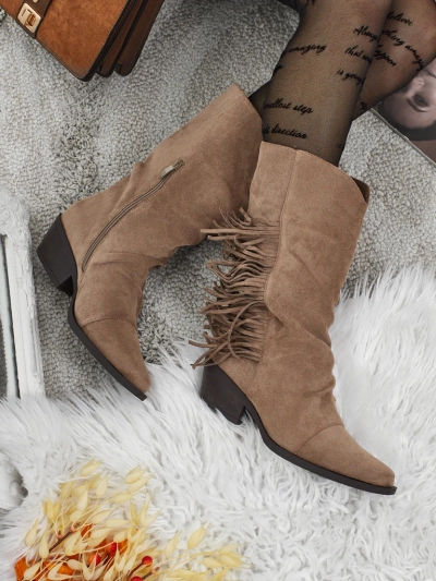 Женские ковбойские сапоги на каблуке с бахромой Selva