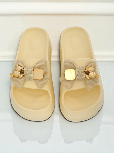Royalfashion Women's rubber flip-flops with a decorative bow Alday