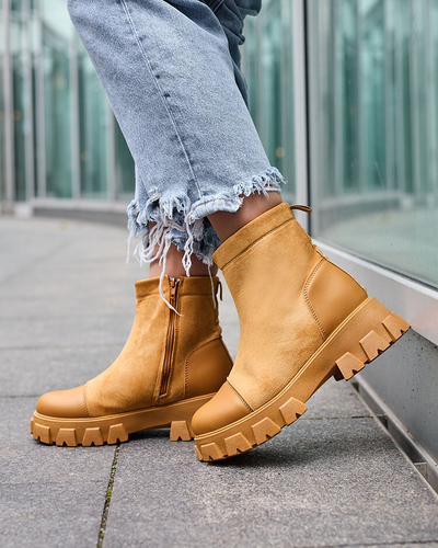 Royalfashion Women's flat heeled boots in camel Leffoi