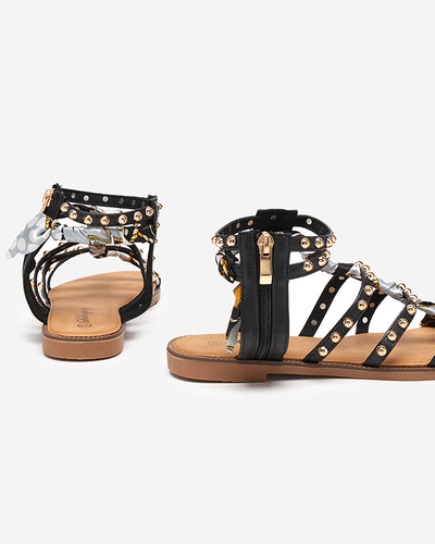 Sieviešu melnas sandales ar sprauslām Womer- Footwear