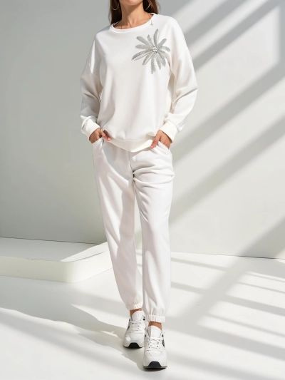 Royalfashion Women's viscose set with a flower