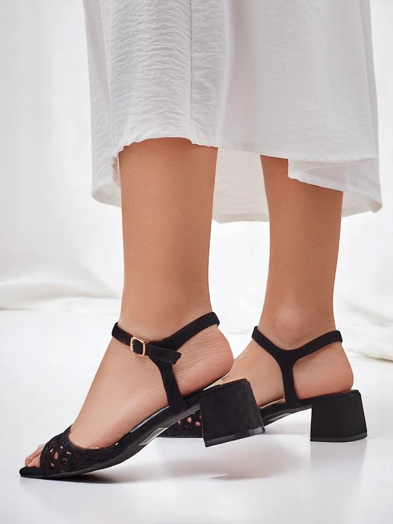 Royalfashion Sieviešu perforētie sandales Azopi