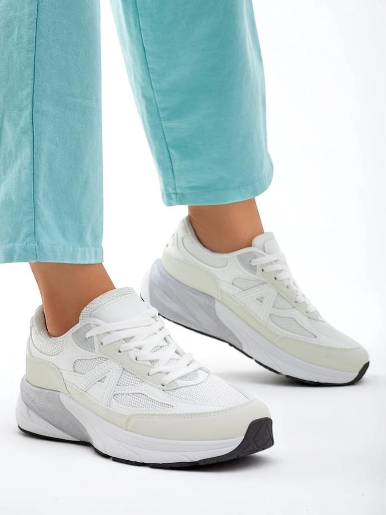 Кроссовки Royalfashion для женщин на толстой подошве Moderax