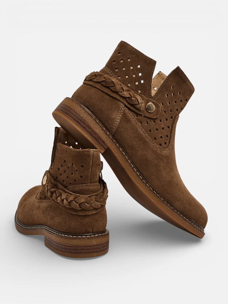 Lav: Ażurowe botki damskie ze skóry naturalnej Unimi