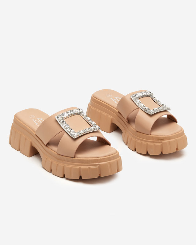OUTLET Beige women's slippers with Vetasi crystals - Footwear