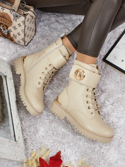 Naiste kaunistustega töösaapad Lorice