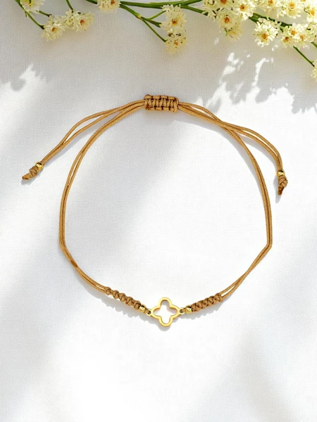 Women's bracelet with Golden Tide ornament