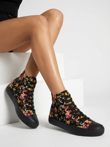 Royalfashion Women's high black sneakers with Fahenna floral print