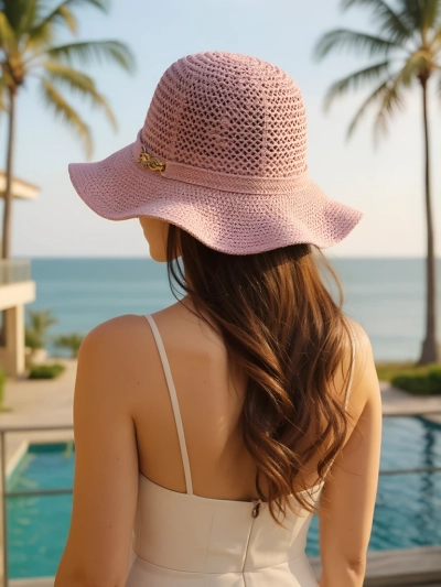 Royalfashion Sieviešu cepure ar viļņotu malu Wave Breeze