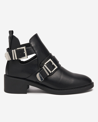 Black women's low boots with a cut Wirocci - Footwear