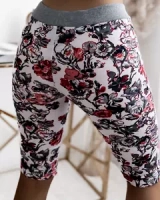 белый || голубиный серый || красный