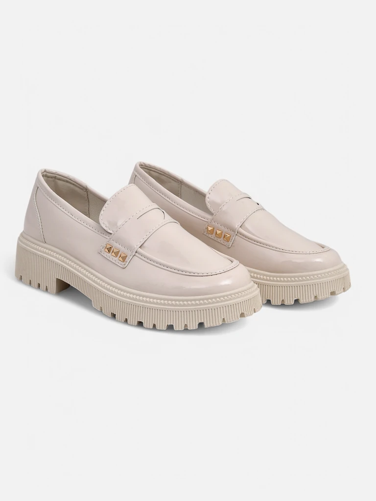 Royalfashion Женские лакированные лоферы Dunes