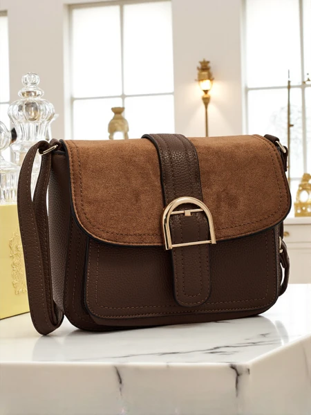 Pieni naisten ekonahkatašna Karelia