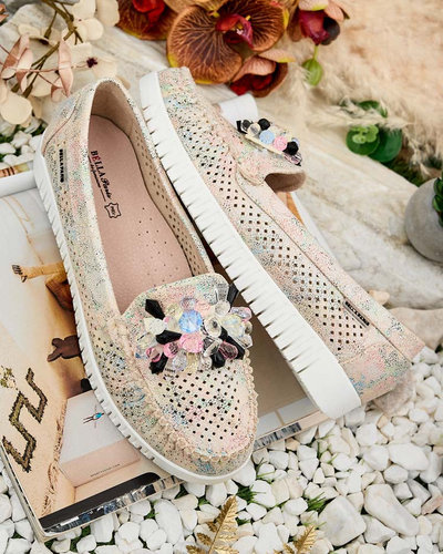 Royalfashion Sieviešu ažūra mokasīni ar pērlītēm Nasfali