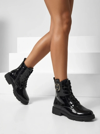 Lav Lakierowane sznurowane botki damskie Kalen