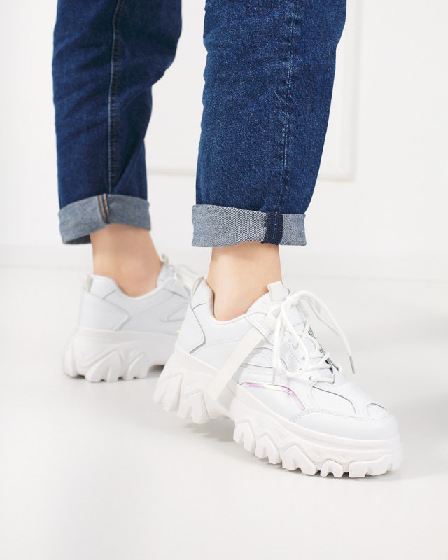OUTLET Women's sports shoes, sneakers, white Biutiza - Footwear