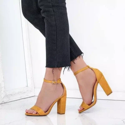 OUTLET Yellow sandals on the post Annie - Footwear