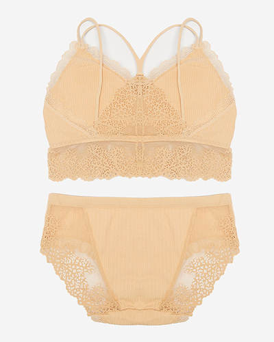 Sieviešu apakšveļas komplekts ar smilškrāsas mežģīnēm - Apakšveļa