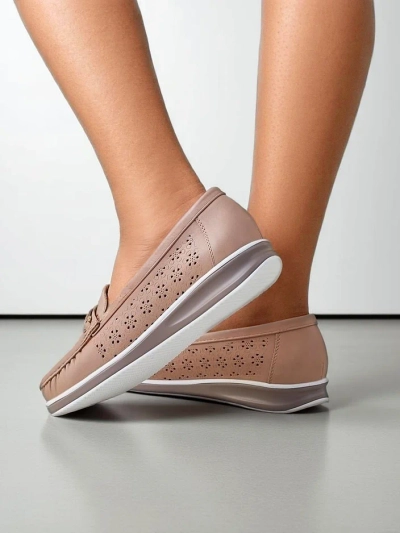 Royalfashion Sieviešu perforētie mokasīni Cerro