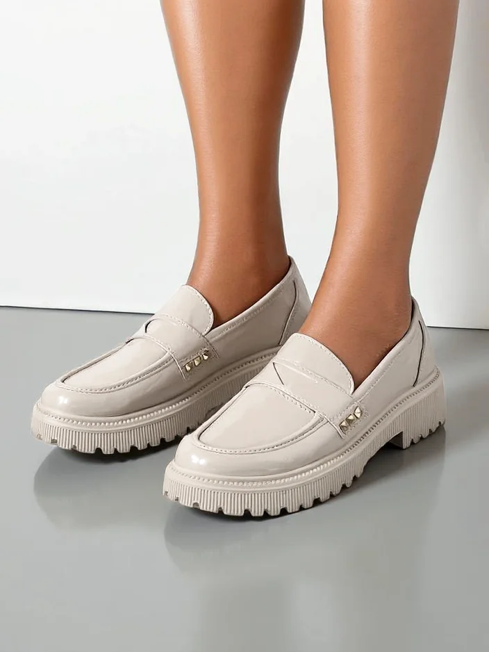 Royalfashion Женские лакированные лоферы Dunes