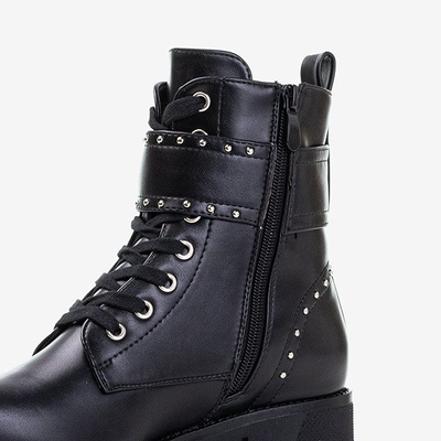 Black bags with Valica jets - Footwear