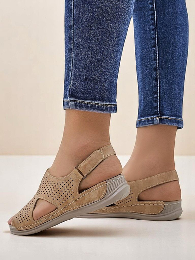 Royalfashion sieviešu perforētās sandales Leminni