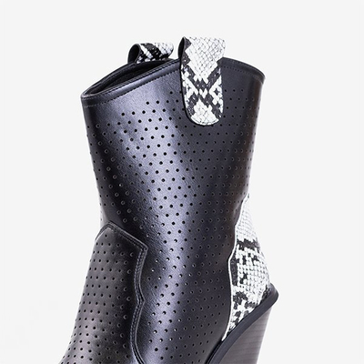 Black cowboy boots with snake skin embossing Qiana - Shoes