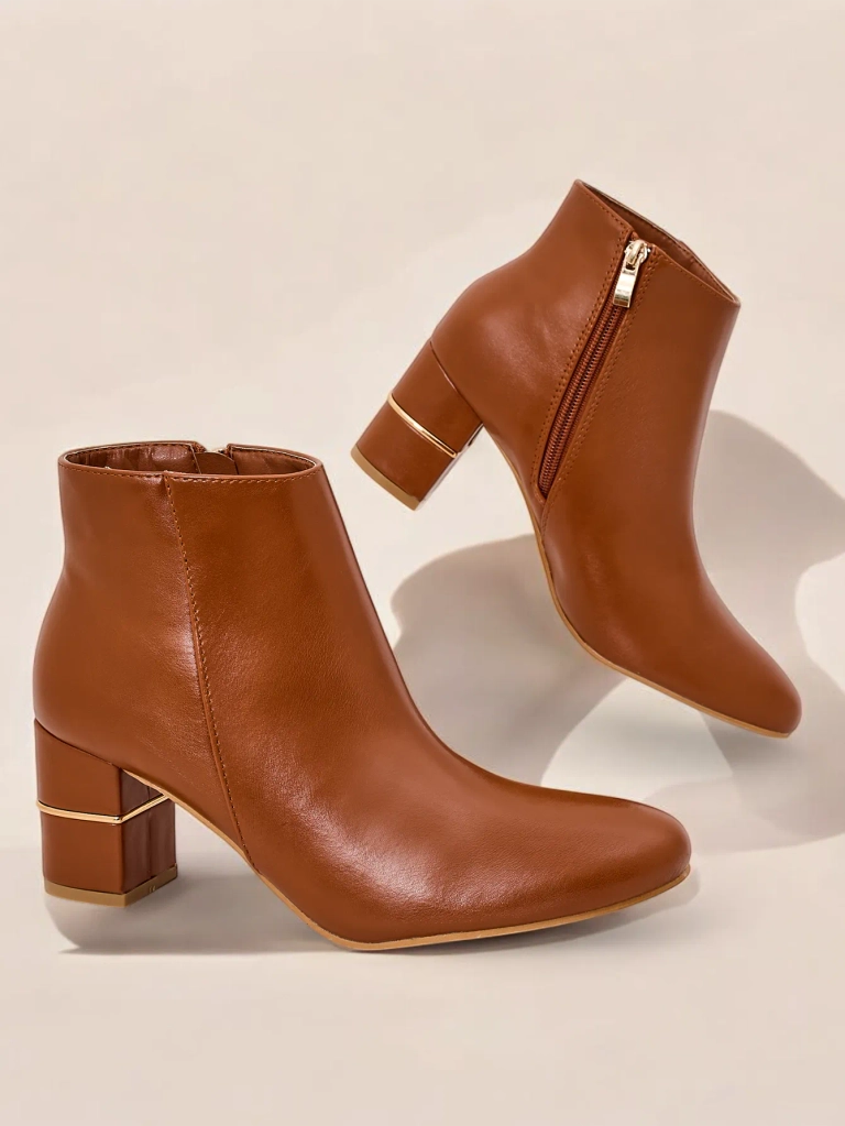 Royalfashion Women's ankle boots on a post Afennor