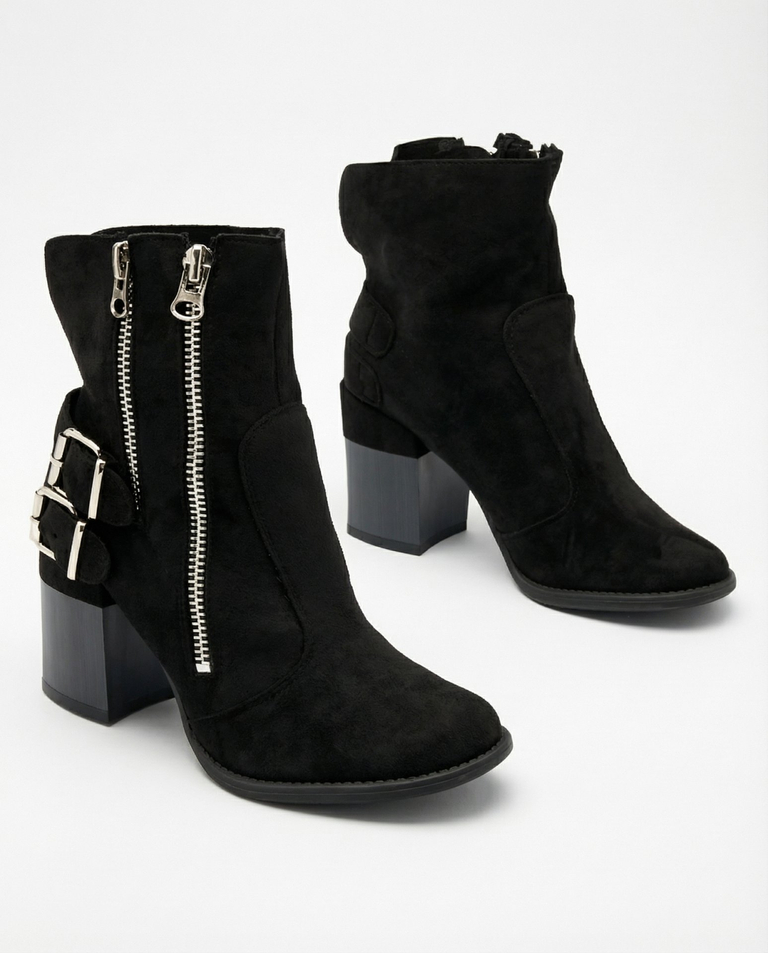 Royalfashion Women's black boots with Feirrgo decoration