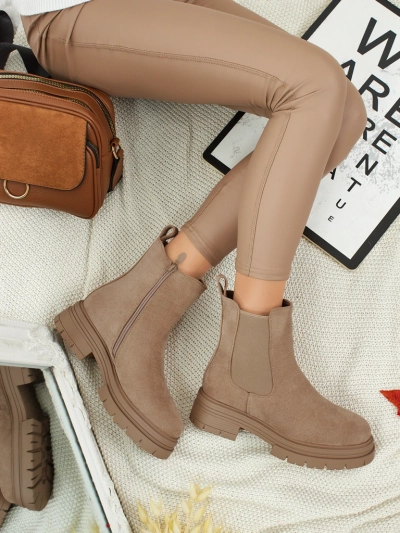 Women's Chelsea boots made of eco-suede Lunvor