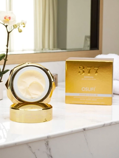 377 Brightening face cream evening out skin tone