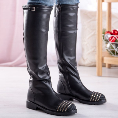 Black knee-high boots with flat heels Answer - Footwear