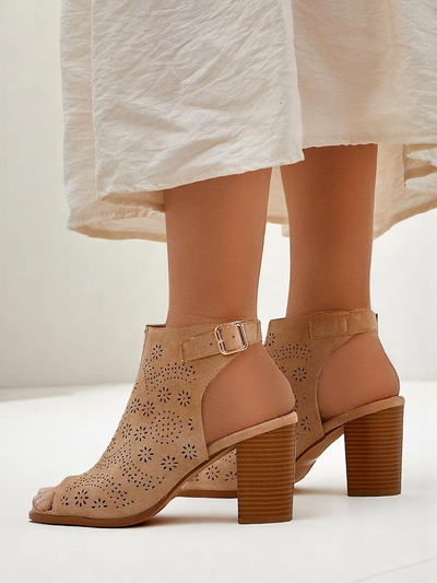 Royalfashion Women’s cut-out block-heel sandals Abetle