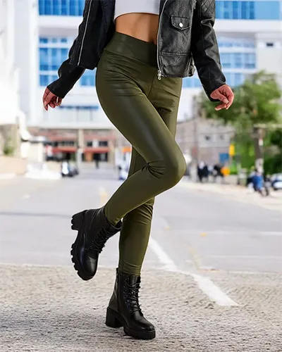 Royalfashion Sieviešu legingi no eko ādas