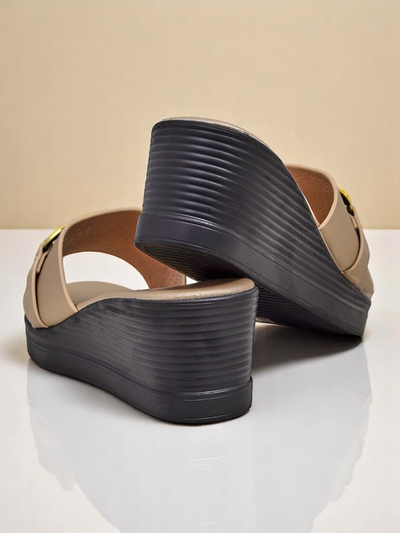 Royalfashion Sieviešu platformenes sandales Nolia