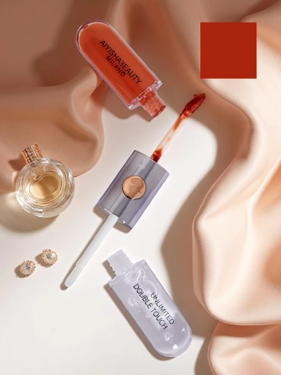 2-vienā Lūpu krāsa un caurspīdīga lūpu spīdums Burkānu zelts