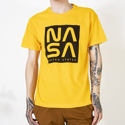 Men's yellow cotton t-shirt with the inscription - Clothing