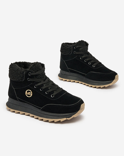 Royalfashion Sieviešu siltinātie sporta apavi melnā krāsā Cerrto