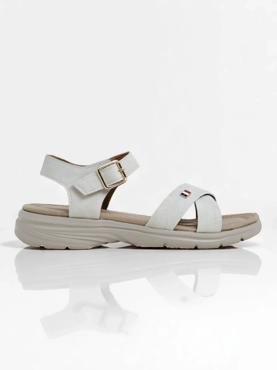 Royalfashion Dámske sandále na plochom podpätku Nirras