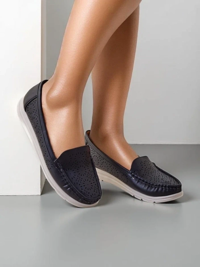 Royalfashion Ladies' perforated moccasins Besset