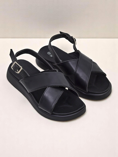 Royalfashion Женские сандалии на толстой подошве Riva Star