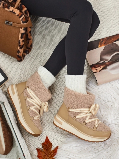 Women's snow boots with fur Verruna