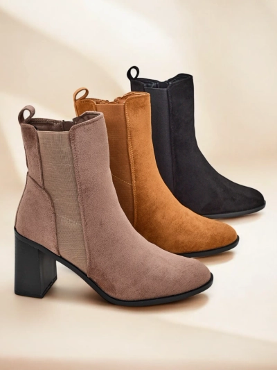 Royalfashion Women's ankle boots on the heel Enotto